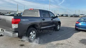 Toyota Tundra Double Cab 4x4 Limited 2012 Gray