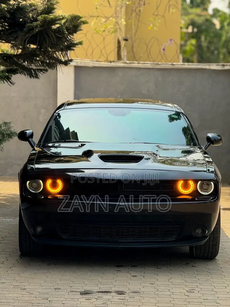 Dodge Challenger 2020 Black