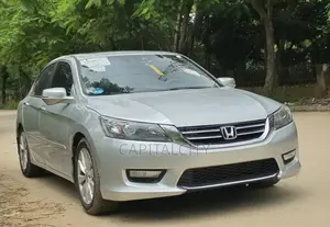 Honda Accord EX-L 4dr Sedan FWD (2.4L 4cyl 2A) 2013 Silver