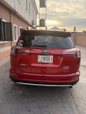 Toyota RAV4 Limited AWD (2.5L 4cyl 6A) 2016 Red