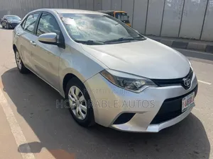 Toyota Corolla 2014 Silver