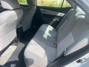 Toyota Corolla 2014 Silver