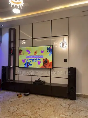 8 by 8 High Gross TV Stand