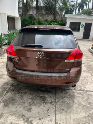Toyota Venza 2010 Brown
