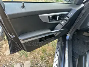 Mercedes-Benz GLK-Class 350 4MATIC 2010 Gray