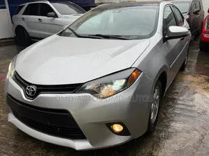 Toyota Corolla 2016 Silver