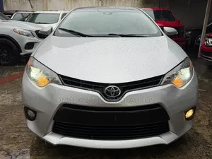 Toyota Corolla 2016 Silver
