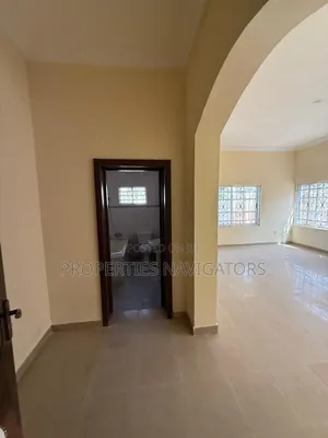 3bdrm Block of Flats in Garki 2 for rent