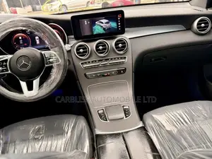 Mercedes-Benz GLC-Class 2021 Black