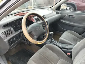 Toyota Camry 2001 Silver