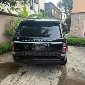 Land Rover Range Rover Vogue 2014 Black