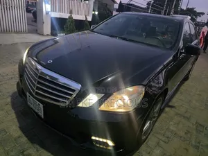 Mercedes-Benz E350 2010 Black