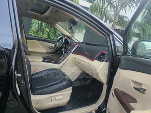 Toyota Venza 2011 Black