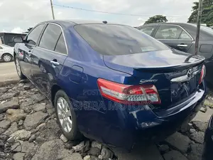 Toyota Camry 2011 Blue