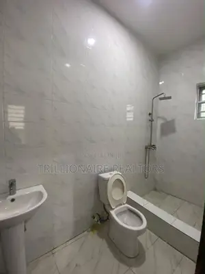 4bdrm Duplex in Oral Estate, Chevron for rent