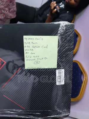 Laptop HP Omen 17-an188nr 8GB Intel Core i7 SSHD (Hybrid) 500GB