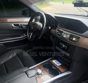 Mercedes-Benz E350 2011 White