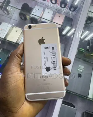 Apple iPhone 6s 32 GB Silver