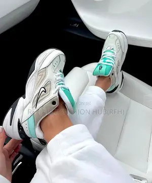 Unisex Sneakers