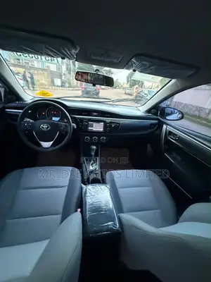 Toyota Corolla 2016 White