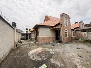 2bdrm Bungalow in Galadimawa for sale