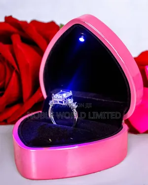 Beautiful Adjustable Proposal/Engagement Ring in LED Box