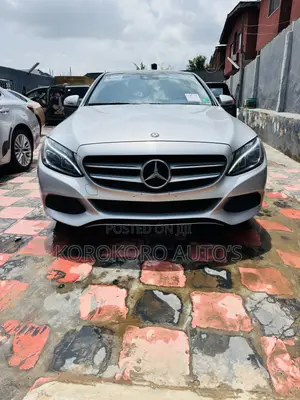 Mercedes-Benz C300 Luxury 4Matic Sedan AWD (2.0L 4cyl 7A) 2016 Silver