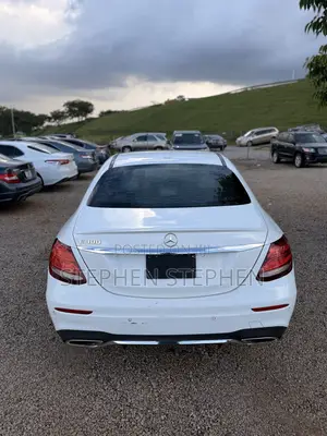 Mercedes-Benz E300 2017 White