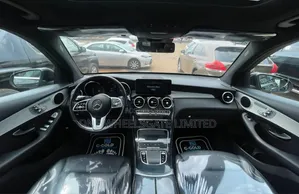 Mercedes-Benz GLC-Class 2022 Black
