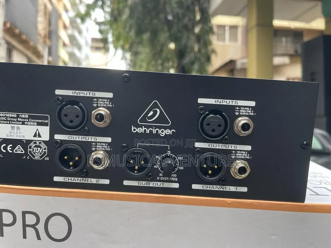 Behringer Ultragraph Pro Fbq3102hd Equalizer