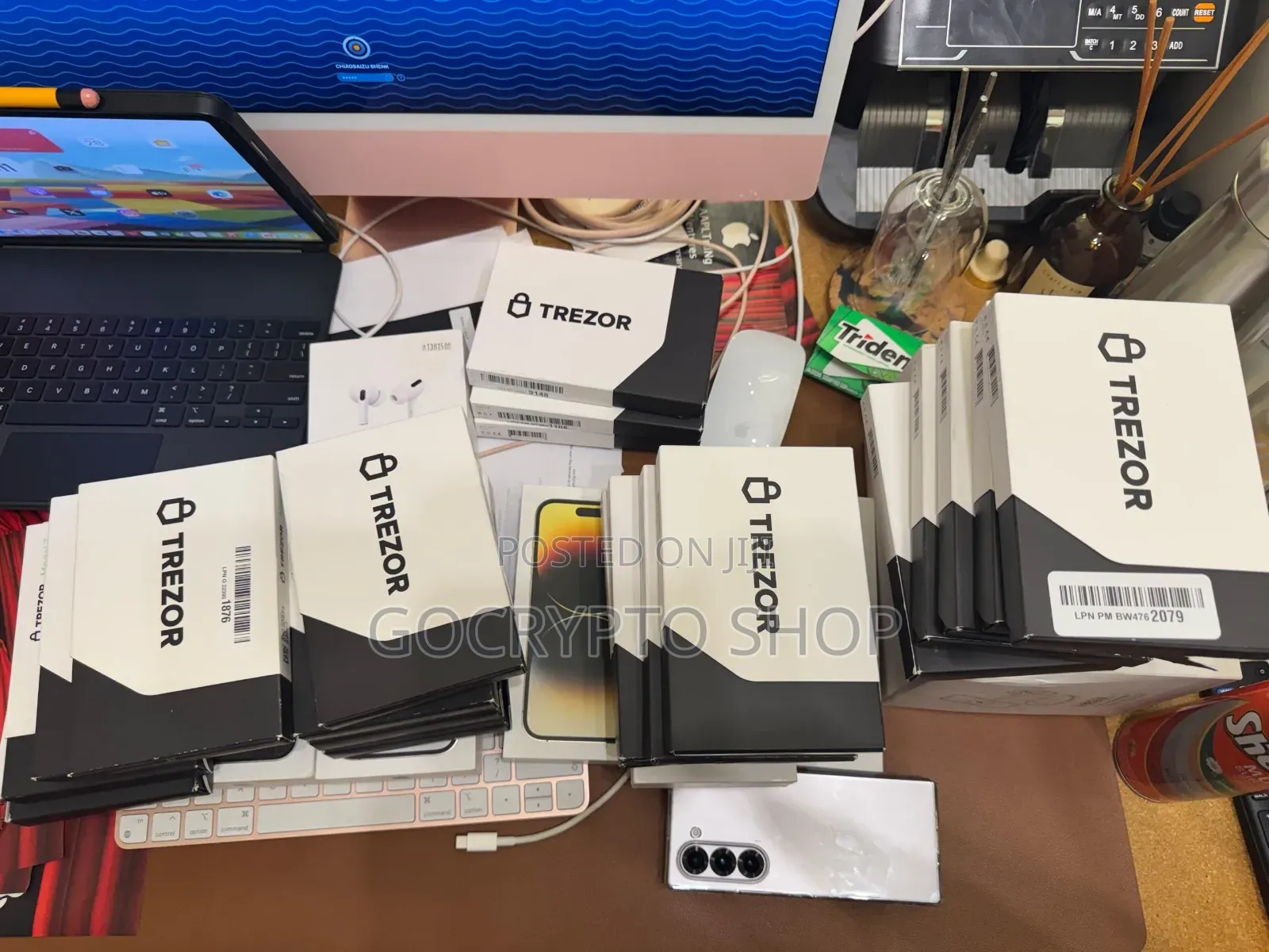 Trezor Model T