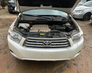 Toyota Highlander 2009 White