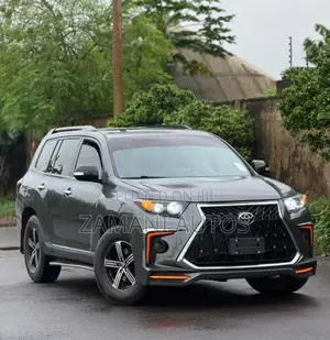 Toyota Highlander 2011 Gray