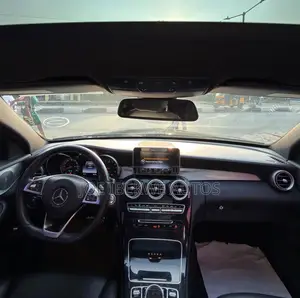 Mercedes-Benz C400 2016 Black