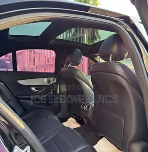 Mercedes-Benz C400 2016 Black