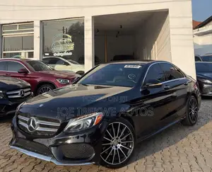 Mercedes-Benz C400 2016 Black