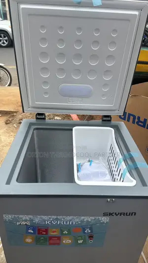 Skyrun Chest Freezer 90l