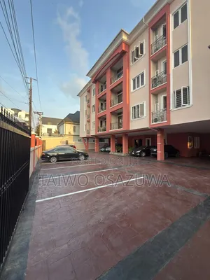 2bdrm Apartment in Chevron, Lagos Island / Lagos Island for rent