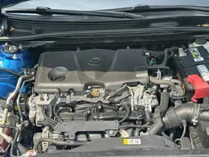 Toyota Camry SE FWD (2.5L 4cyl 8AM) 2018 Blue