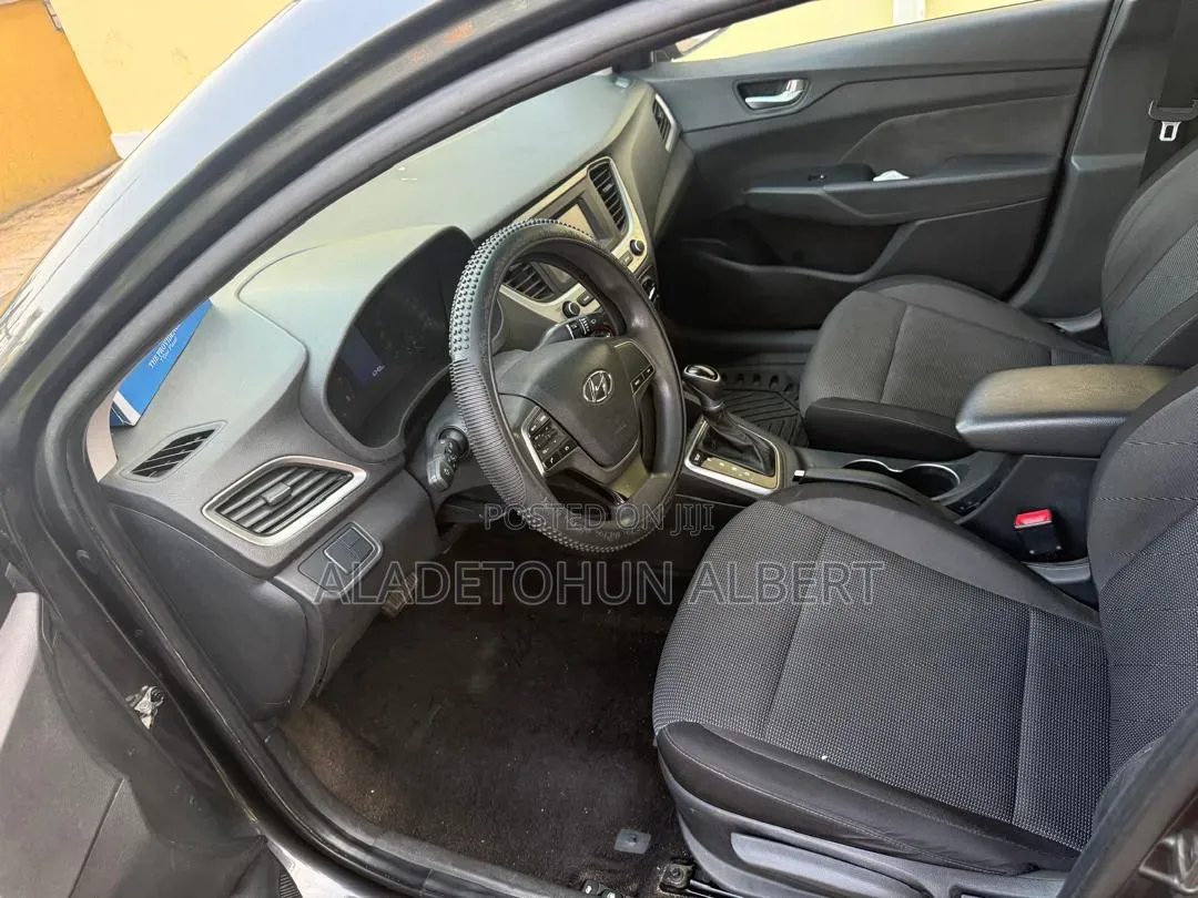 Hyundai Accent 2019 Gray