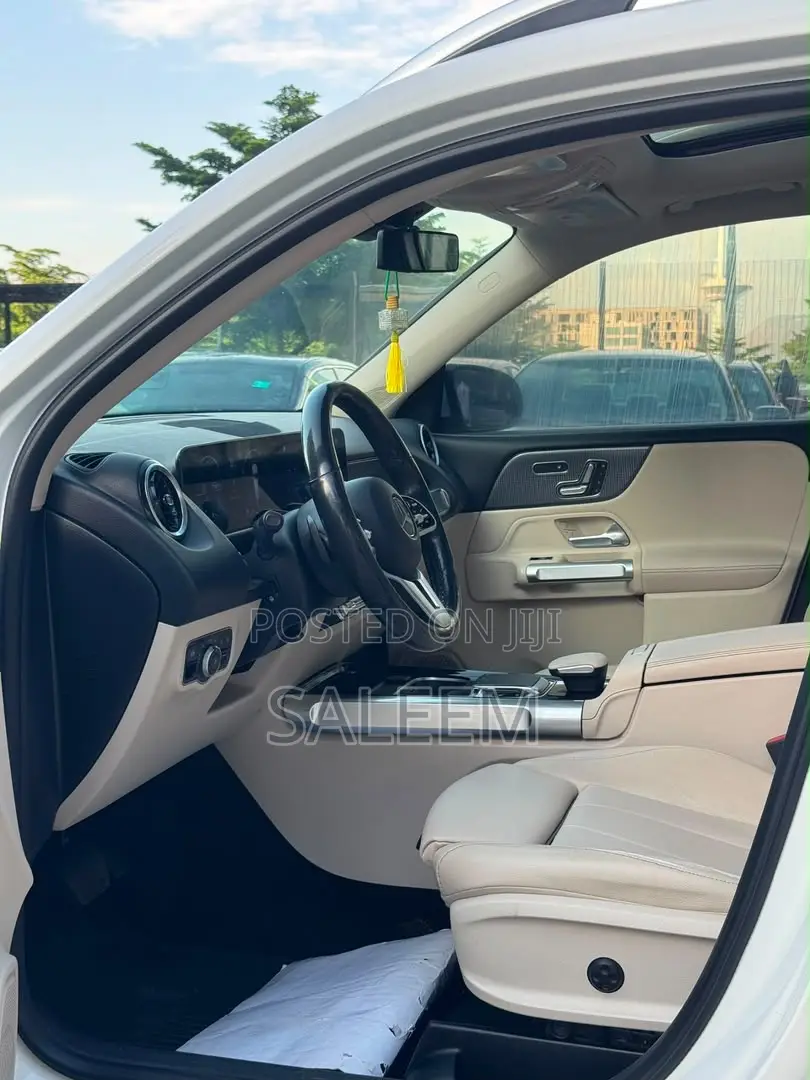 Mercedes-Benz GLB-Class 2020 White