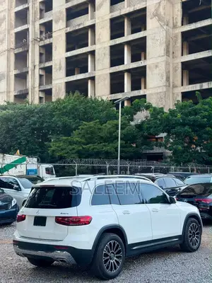Mercedes-Benz GLB-Class 2020 White