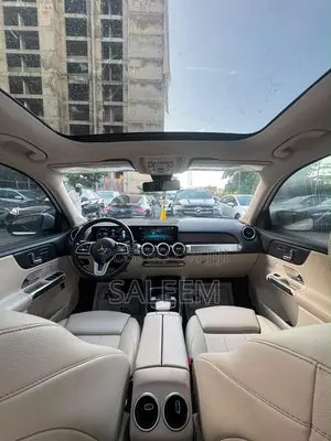 Mercedes-Benz GLB-Class 2020 White
