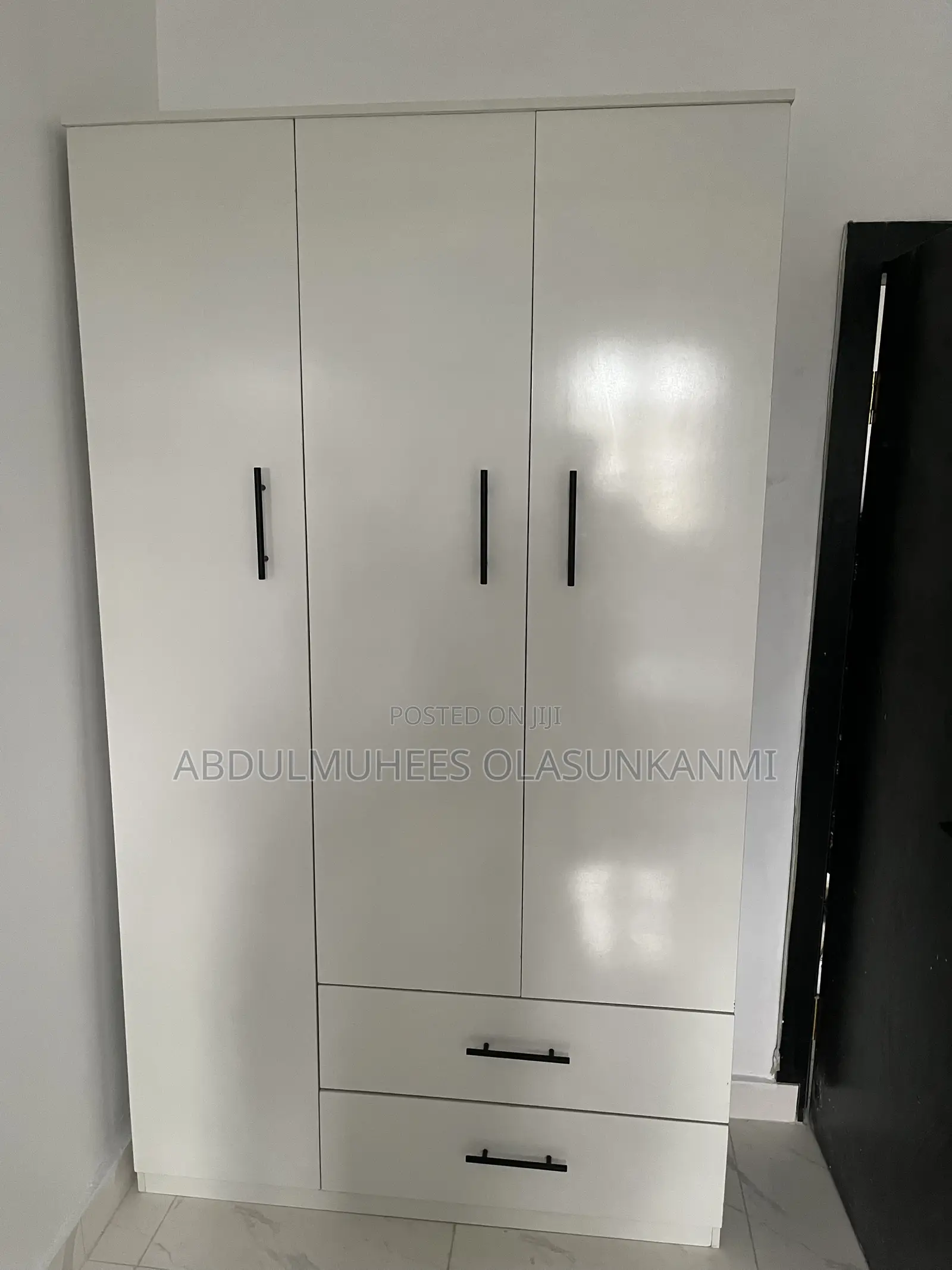 4ft by 7ft Closet