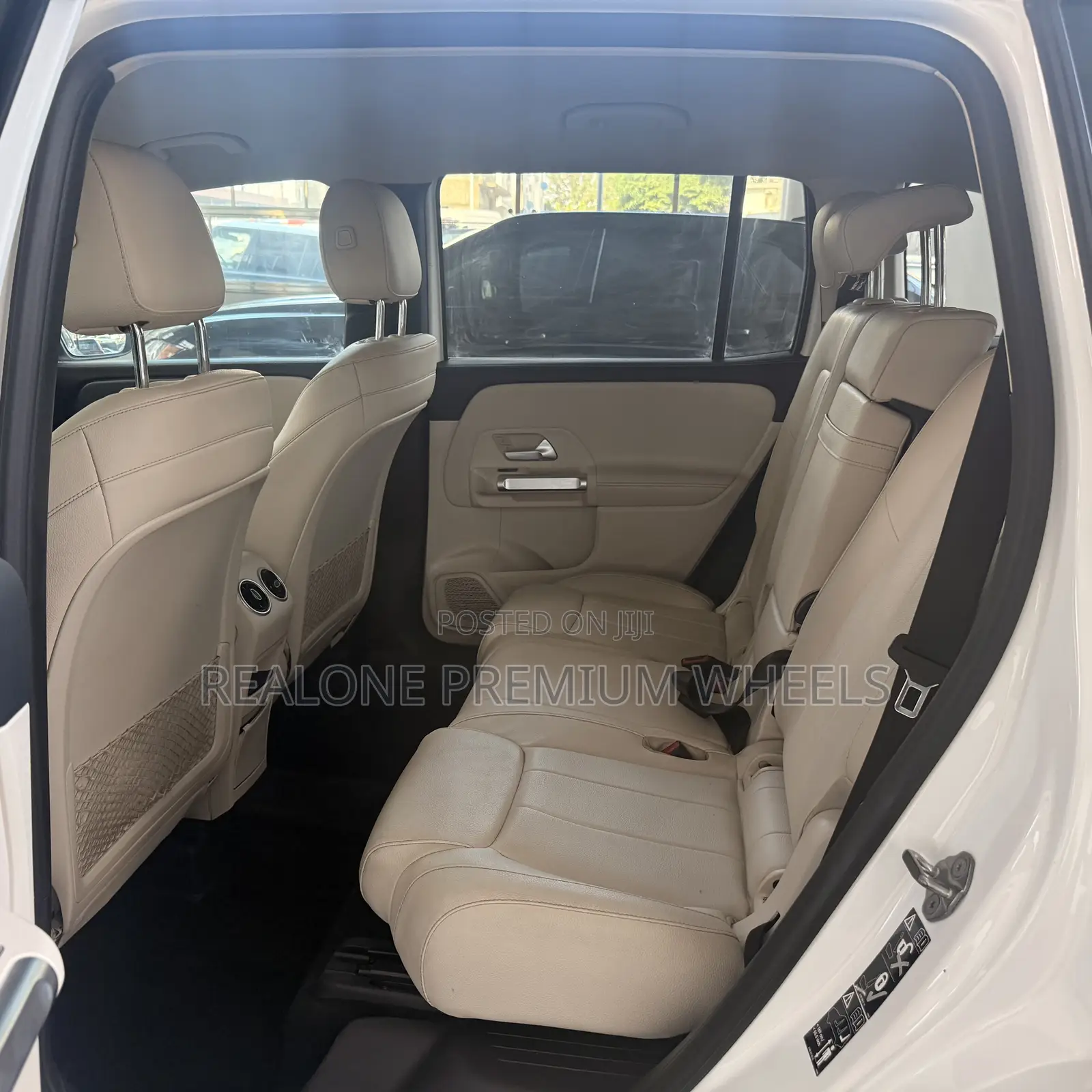 Mercedes-Benz GLB-Class GLB 250 4MATIC 2020 White