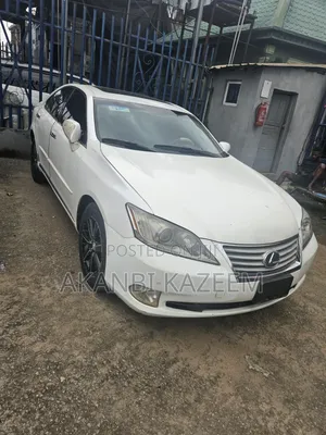 Lexus ES 350 2011 White