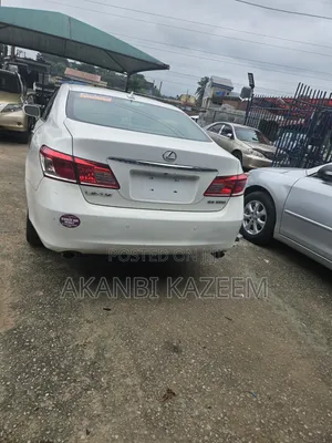 Lexus ES 350 2011 White