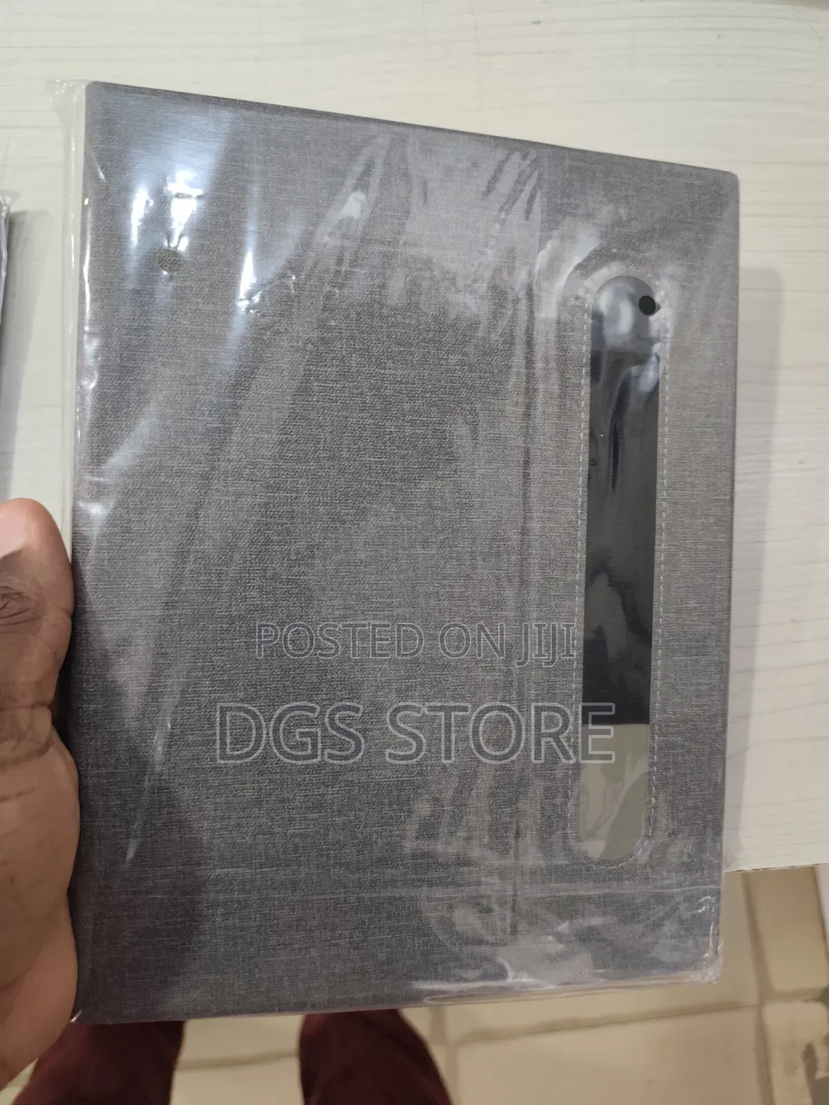 Remarkable 2 Case