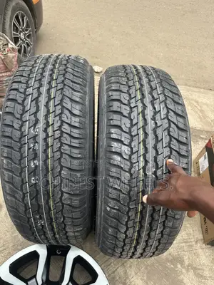 265/60/18 Dunlop Tyer Brand New One Original Tyer