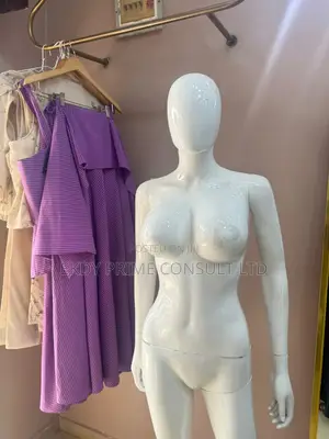 Male and Female Mannequine